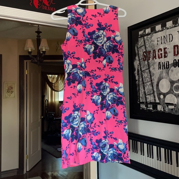 Summer Flower Dress - Picture 2 of 2